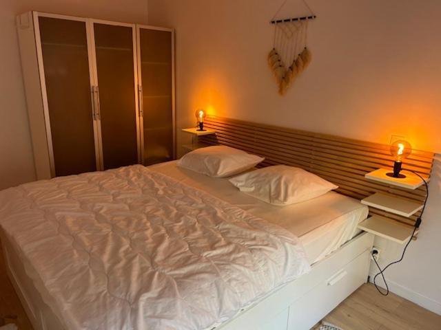 Quality Time Appartement Met Gesloten Garagebox De Panne Exterior photo
